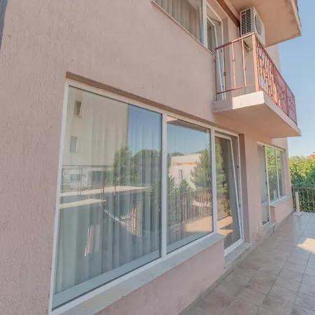 Casa Zorilor Apartmán *