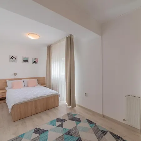 Casa Zorilor *
