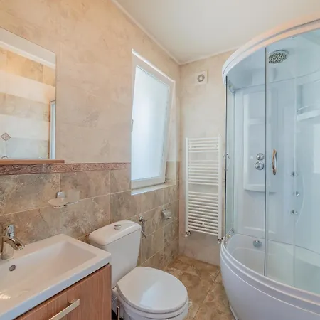 Casa Zorilor Apartman *